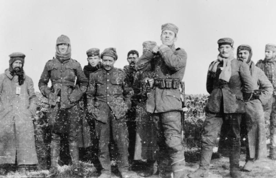 christmas_truce_1914_iwm_hu_35801.jpg